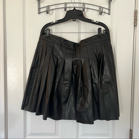 SHEIN Dresses & Skirts - Shein Curve leather mini skirt